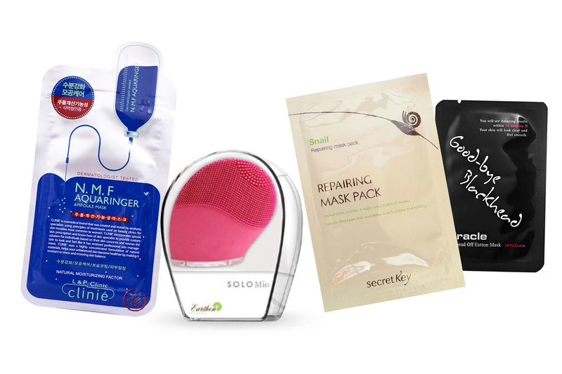 Bộ sản phẩm làm đẹp từ Hàn Quốc, bao gồm mặt nạ dưỡng ẩm N.M.F Aquaringer, máy rửa mặt SOLO Mio, mặt nạ phục hồi Snail và mặt nạ Goodbye Blackhead. Những mẹo làm đẹp này sẽ giúp làn da bạn khỏe mạnh và tươi sáng.