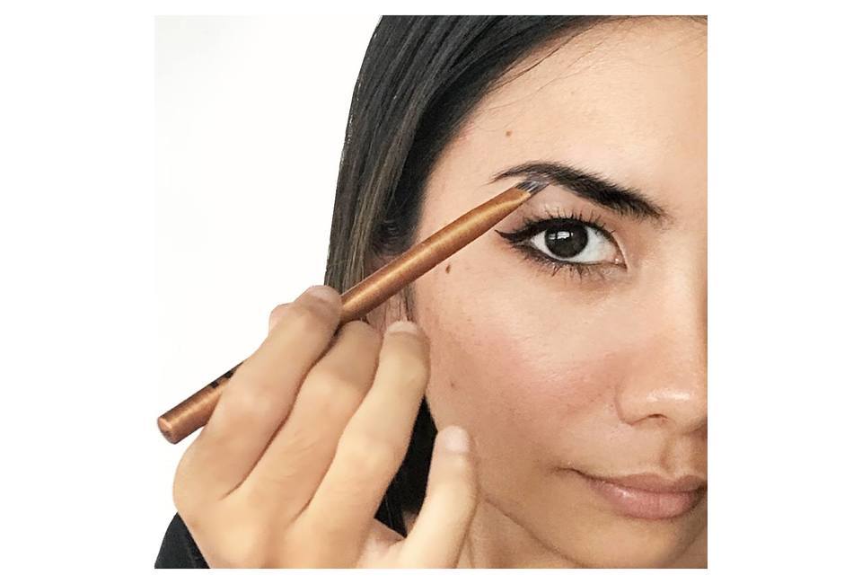product image slider item