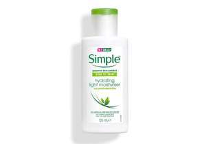 Simple Kind to Skin Hydrating Light Moisturiser