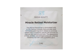 Radha Beauty Skincare Retinol Moisturizer Sachet