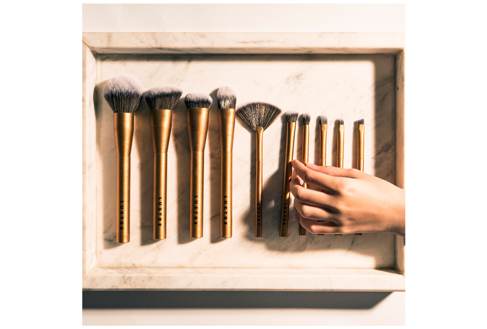 product image slider item