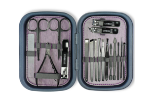 Bộ 18 Dụng Cụ Chăm Sóc Móng Chuyên Nghệp Bằng Thép Không Gỉ Lixibox High Carbon Stainless Steel Professional Nail Care Grooming Kit, 18 In 1 với thiết kế gọn nhẹ, bền bỉ, và chất liệu thép carbon cao cấp giúp bảo vệ chống ăn mòn, lý tưởng cho việc chăm sóc móng tại nhà hoặc khi di chuyển.