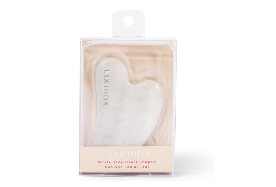 Dụng cụ Massage Mặt Đá Thạch Anh Trắng Hình Trái tim Lixibox giúp làm sáng da, cải thiện độ đàn hồi và giảm sưng tấy, mang lại cảm giác thư giãn khi sử dụng.