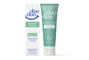 Kem Đánh Răng Doodoo Fluoride Free Toothpaste Làm Trắng Răng 150g Peppermint