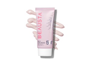 Kem Chống Nắng Nâng Tone BEAUSTA Mild Sun Cream Pink Tone-up SPF 50+/PA++++, thiết kế tinh tế với tông màu hồng nhẹ nhàng, bảo vệ da tối ưu với SPF 50+ và PA++++.