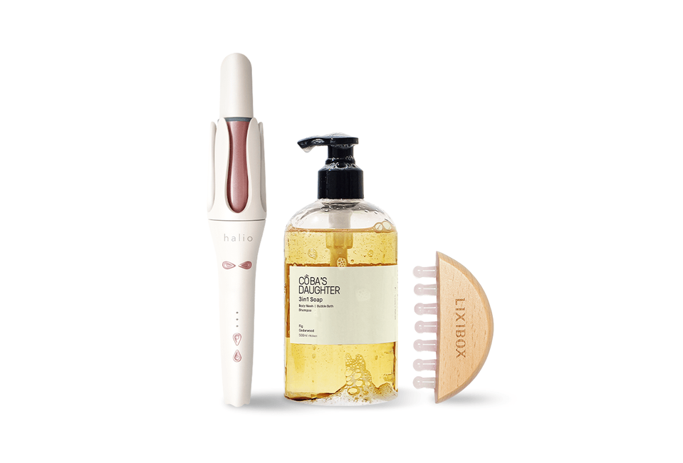 Combo Chăm sóc tóc mềm mượt Sun-Kissed & Confident Kit 3 bao gồm máy uốn, CÖBA'S DAUGHTER 3in1 Soap và lược mát xa có thiết kế đẹp, hỗ trợ chăm sóc tóc và da hiệu quả.