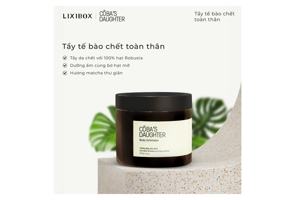 CÔBA’S DAUGHTER Body Exfoliator 300gr, sản phẩm tẩy tế bào chết toàn thân với hạt Robusta 100%, dưỡng ẩm bằng Camellia Sinensis và Shea Butter, hương matcha thuần khiết, giúp làn da mịn màng và khỏe mạnh.
