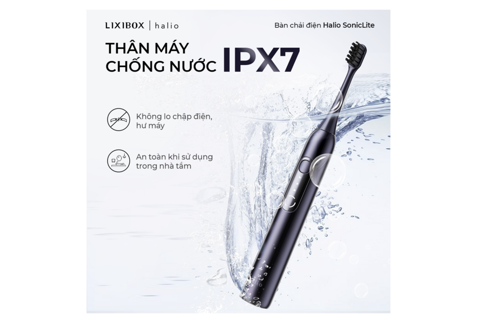 Bàn chải điện Halio SonicLite màu Ocean Blue với thân máy chống nước IPX7, an toàn khi sử dụng trong nhà tắm, không lo chập điện, hư máy. Thiết kế hiện đại, tiện ích cho việc vệ sinh răng miệng.