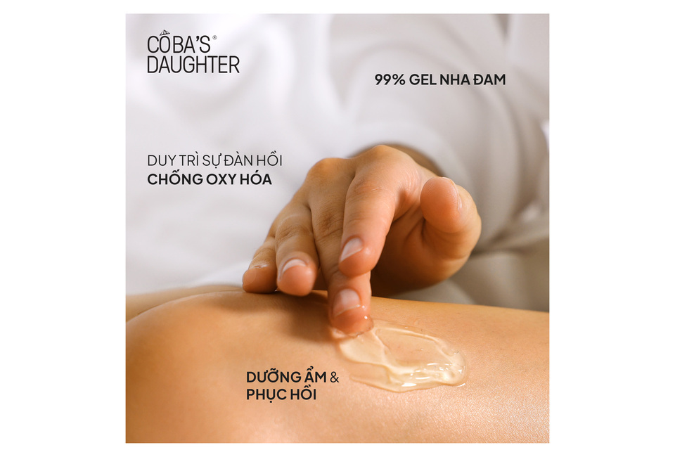 Bộ chăm sóc cơ thể tẩy tế bào chết & dưỡng ẩm cho da - CoBa's Daughter Exfoliate & Nourish Bodycare Set với gel nha đam 99%. Sản phẩm giúp duy trì sự đàn hồi, chống oxy hóa và mang lại hiệu quả dưỡng ẩm và phục hồi cho da.