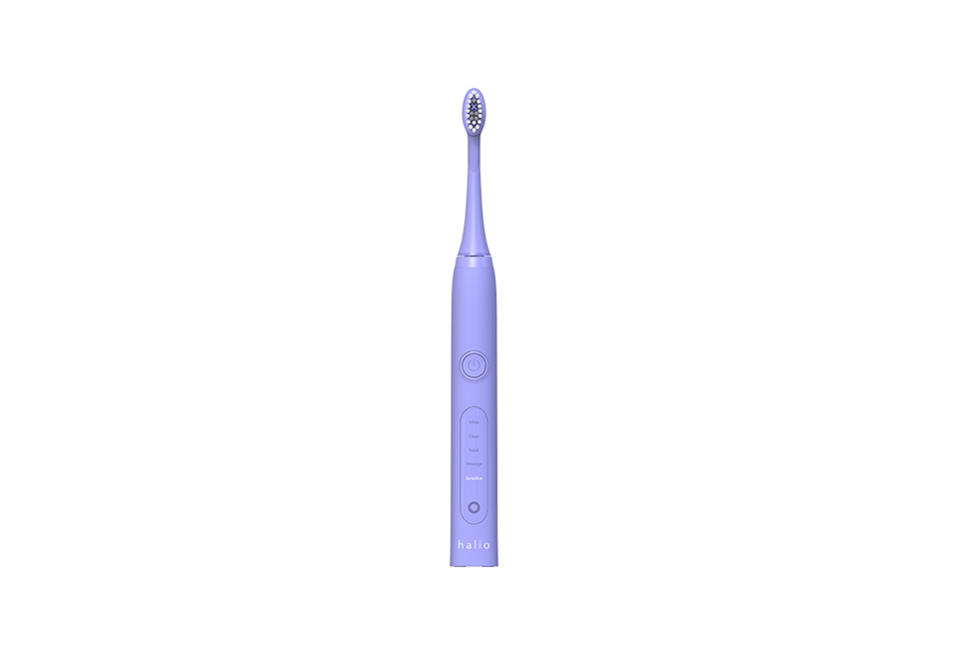 Combo Bàn Chải Điện Halio Sonic Whitening Periwinlke và Máy Rửa Mặt Halio Original Baby Pink, thuộc dòng sản phẩm chăm sóc răng miệng và da cao cấp với thiết kế tinh tế và công nghệ tiên tiến.