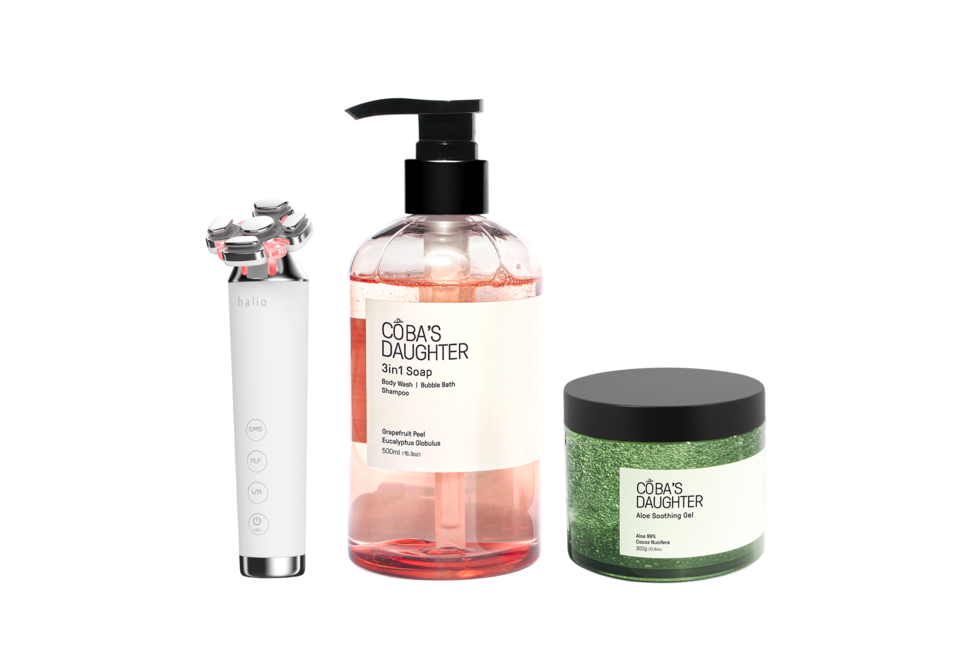 Combo Máy Nâng Cơ Halio & Gel Dưỡng Nha Đam và Gel Tắm Gội 3in1 Coba's Daughter bao gồm máy nâng cơ Halio và sản phẩm gel tắm gội Cô Gái Coba. Sản phẩm chiết xuất từ nha đam nhẹ nhàng cho làn da.
