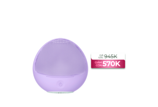 Máy Rửa Mặt Dành Cho Da Nhạy Cảm Halio Sensitive Facial Cleansing & Massaging Device màu tím Rain Limited Edition, kèm thông tin giá gốc 945K và giảm 570K, thiết kế hiện đại và tiện dụng cho việc làm sạch da nhạy cảm.