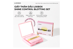 Giấy thấm dầu Lixibox Shine Control Blotting Set với hộp màu hồng, bao gồm gương và bông phấn, giúp kiểm soát dầu, duy trì làn da sạch sẽ, sáng bóng. Sản phẩm dễ dàng mang theo, lý tưởng cho việc trang điểm hàng ngày.