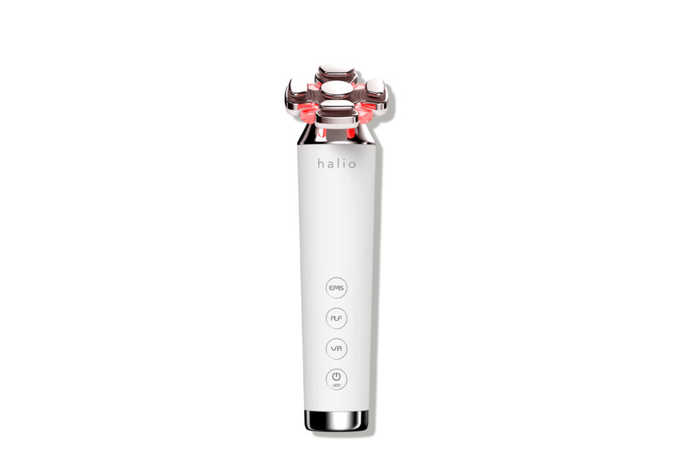 Công cụ Combo Nâng Cơ & Sáng Da halio giúp nâng cơ mặt, cải thiện độ sáng da, với các nút điều khiển EMS, RF, VR, LED đáng chú ý.