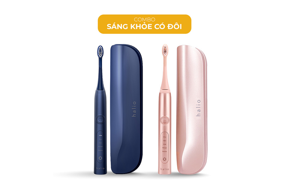 Combo Sáng Khỏe Có Đôi bao gồm hai bàn chải điện Halio, một màu xanh và một màu hồng, cùng với các hộp bảo quản sang trọng. Sản phẩm mang đến sự chăm sóc sức khỏe răng miệng hiệu quả, thanh lịch và tiện lợi.