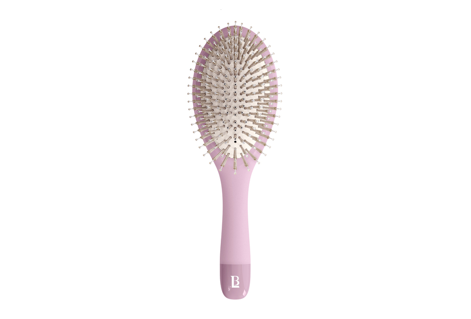 Lược Làm Phồng Tóc Lixibox Boar Bristles Hair Brush, với thiết kế tinh tế và những sợi lông gà chất lượng cao, giúp bạn tạo kiểu tóc phồng bồng bềnh một cách dễ dàng.