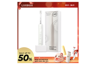 Bàn chải điện Halio Wave Sonic tích hợp công nghệ chuyển động kép màu bạc Frost, thiết kế hiện đại với chức năng làm sạch vượt trội, đi kèm với hộp đựng sang trọng.