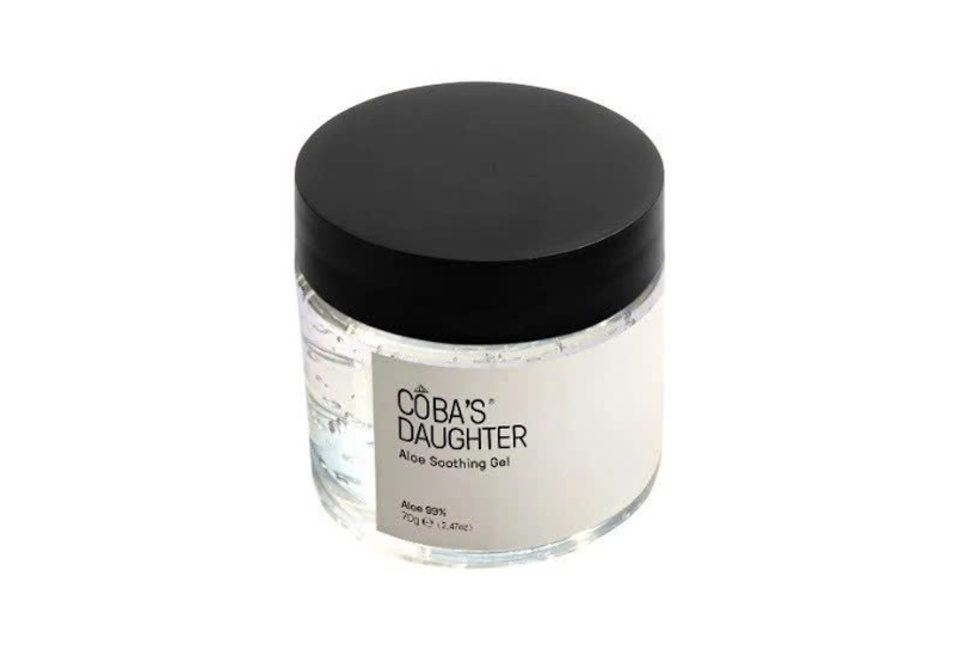 Gel Dưỡng Da Nha Đam Hương Dừa CoBa’s Daughter Aloe Soothing Gel 70gr với thành phần 99% nha đam, giúp làm dịu và cung cấp độ ẩm cho da, phù hợp cho mọi loại da.