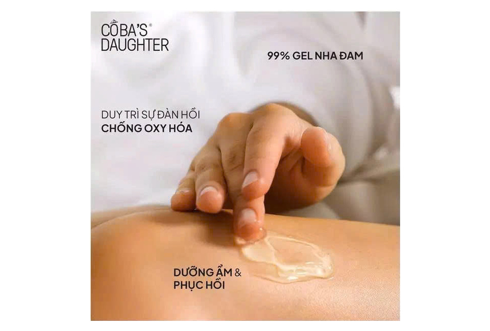 Gel Dưỡng Da Nha Đam Hương Dừa CoBa’s Daughter Aloe Soothing Gel 70gr với 99% gel nha đam, cung cấp độ ẩm, phục hồi da, chống oxy hóa, lý tưởng cho làn da nhạy cảm và cần cấp ẩm.