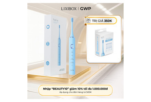 Bàn chải điện Halio Sonic SmartClean Electric Toothbrush màu Sky Blue, đi kèm với hộp sản phẩm mô tả tính năng và khuyến mãi 10% khi nhập mã "BEAUTY10". Sản phẩm mang đến hiệu quả làm sạch răng miệng vượt trội và thiết kế hiện đại.